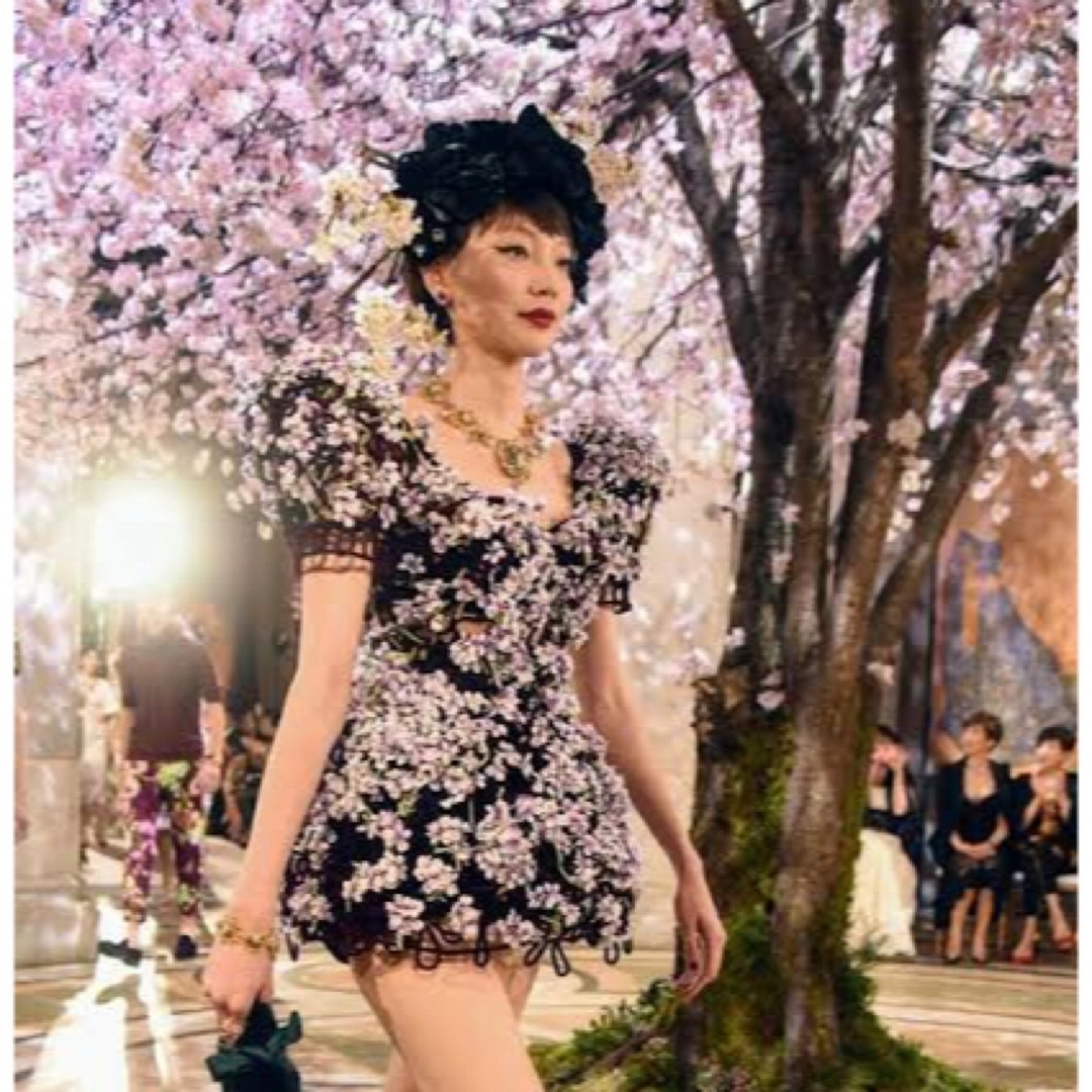 DOLCE&GABBANA(ドルチェアンドガッバーナ)のDOLCE&GABBANA 満開の夜桜 チェリーブラッサムコレクションフラット レディースの靴/シューズ(バレエシューズ)の商品写真