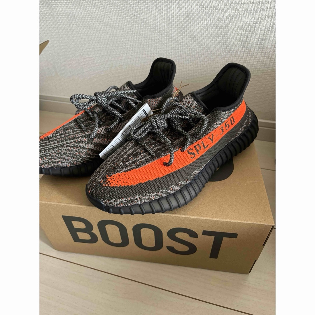 YEEZY（adidas）(イージー)のYeezy Boost 350 v2 BELUGA HQ7045 26cm メンズの靴/シューズ(スニーカー)の商品写真