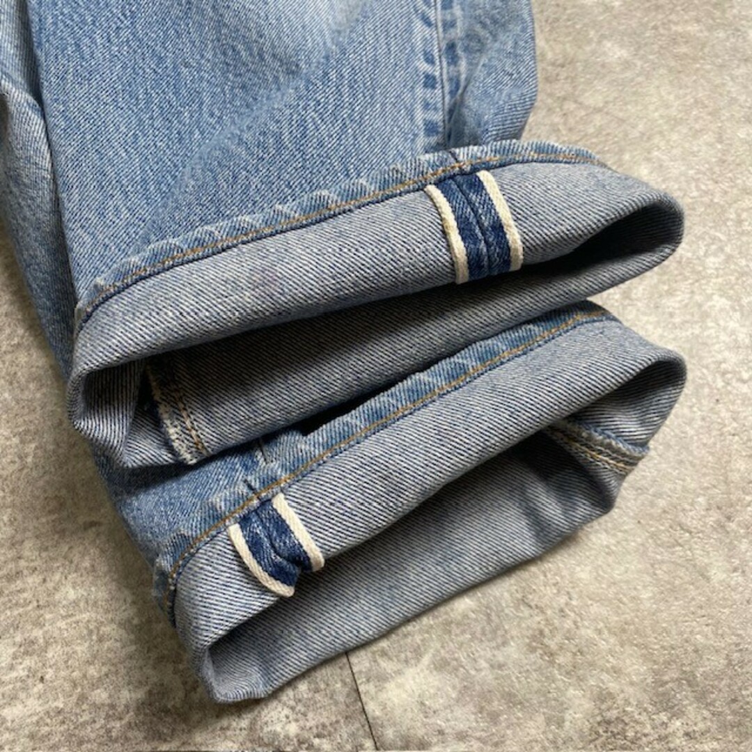 Levi's(リーバイス)のLEVI'S リーバイス 80's 501 デニムパンツ 赤耳 Red Line 刻印524 縮率10％ 内股シングル 実寸W30 レディースのパンツ(デニム/ジーンズ)の商品写真