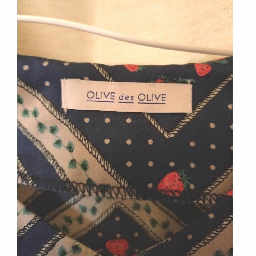 OLIVEdesOLIVE(オリーブデオリーブ)のolive des olive いちご柄ワンピース レディースのワンピース(ロングワンピース/マキシワンピース)の商品写真
