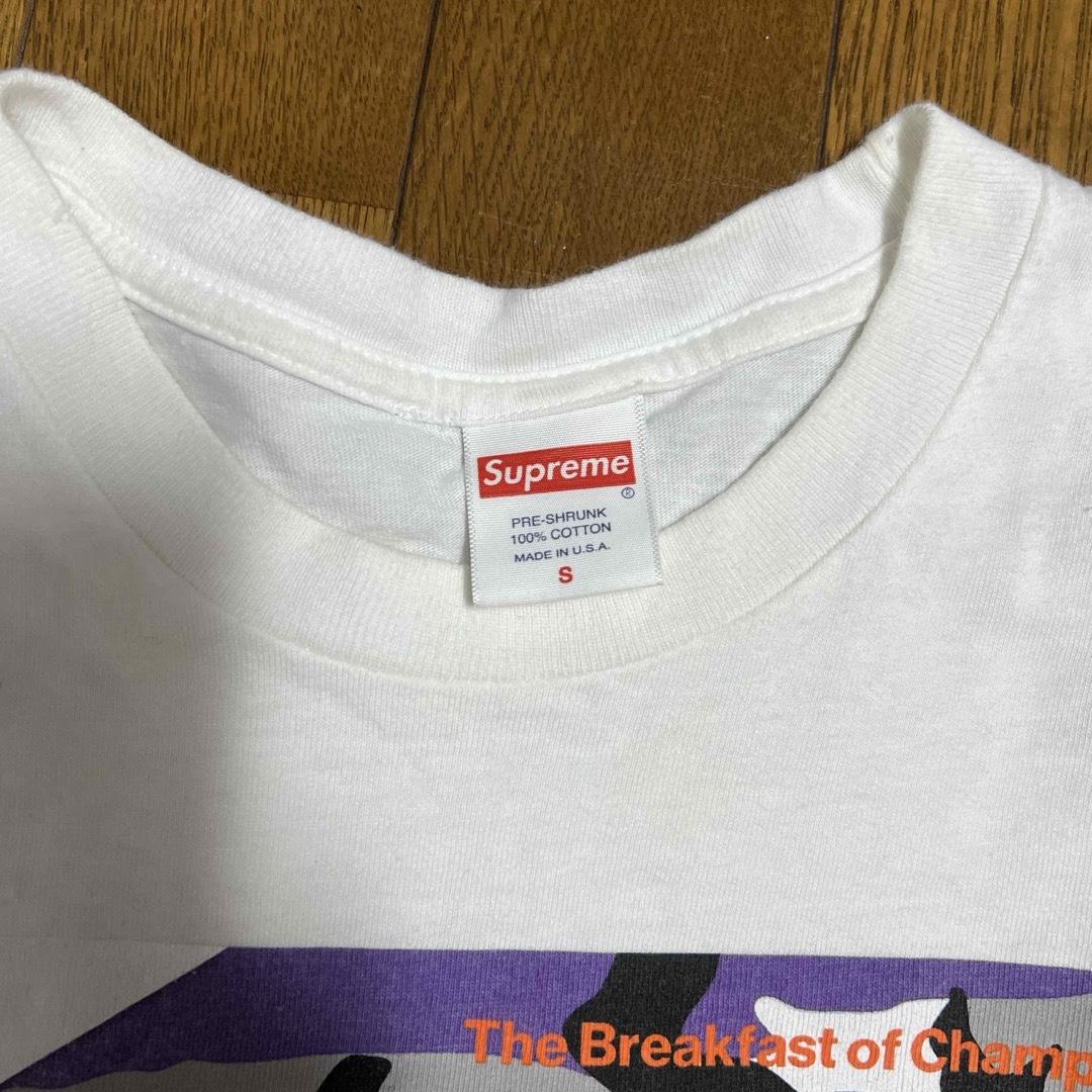 Supreme(シュプリーム)のシュプリーム　Tシャツ メンズのトップス(Tシャツ/カットソー(半袖/袖なし))の商品写真