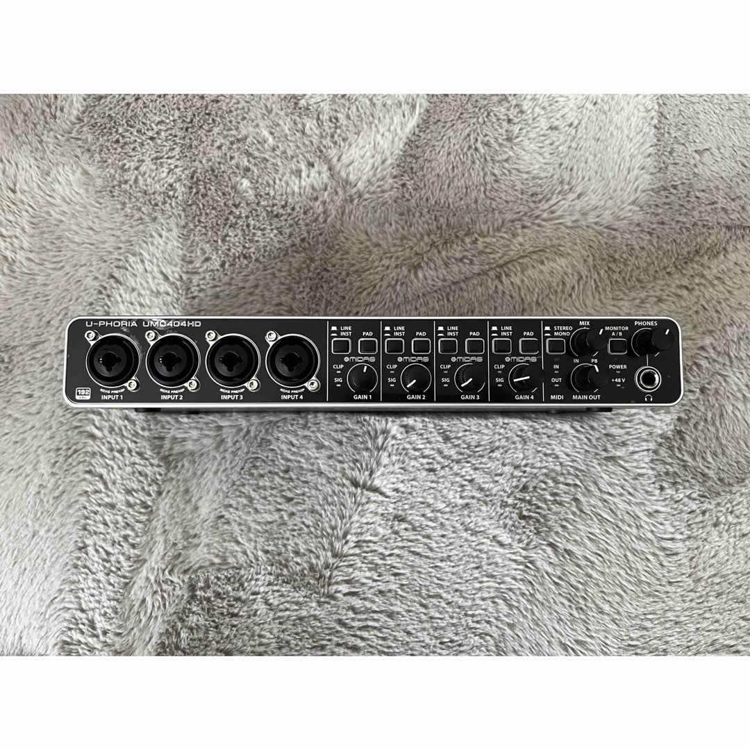 behringer(ベリンガー)のBehringer UMC404HD 楽器のDTM/DAW(オーディオインターフェイス)の商品写真