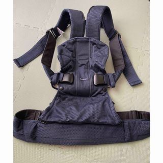 ベビービョルン(BABYBJORN)の【美品】ベビービョルン ワンカイ エアー(抱っこひも/おんぶひも)