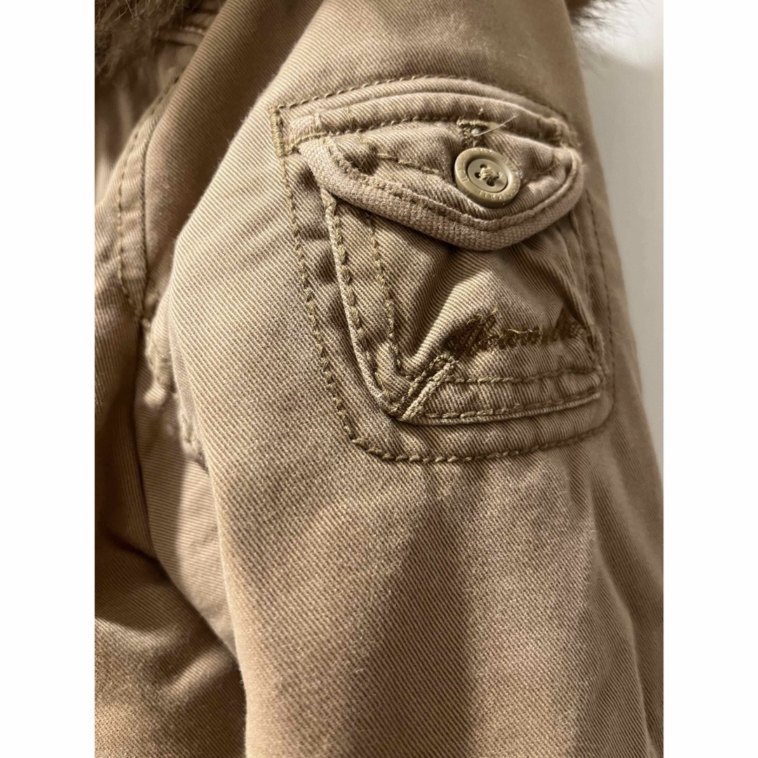Abercrombie&Fitch(アバクロンビーアンドフィッチ)のアバクロレディースMサイズ　フェイクファー　フード付きジャケット　丈短め袖丈長め レディースのジャケット/アウター(その他)の商品写真