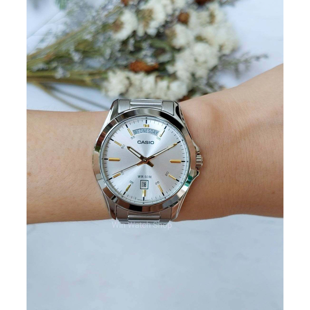 CASIO(カシオ)のカシオ　アナログ腕時計　新品　レトロモダンデザイン　シルバー海外輸入モデル メンズの時計(腕時計(アナログ))の商品写真