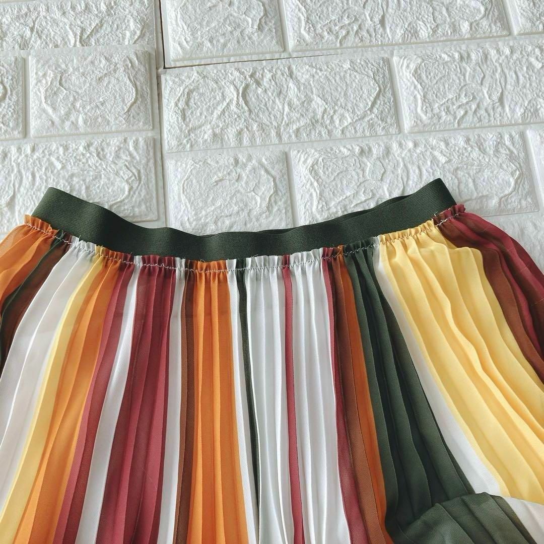 ZARA(ザラ)のZARA trf スカート　Sサイズ　プリーツスカート レディースのスカート(ひざ丈スカート)の商品写真