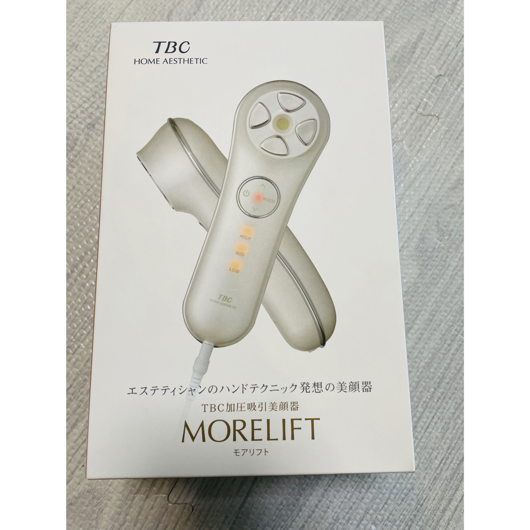 TBC＊MORELIFT＊加圧吸引美顔器 スマホ/家電/カメラの美容/健康(フェイスケア/美顔器)の商品写真