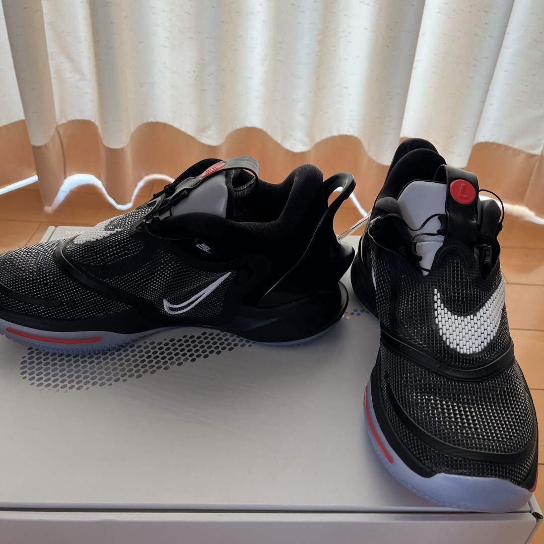 NIKE(ナイキ)の【新品】NIKE Adapt BB  25cm メンズの靴/シューズ(スニーカー)の商品写真