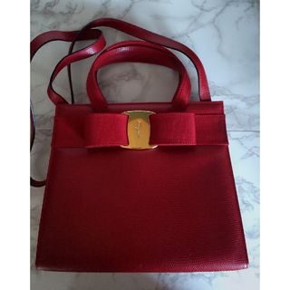 サルヴァトーレフェラガモ(Salvatore Ferragamo)の★ferragamo  2wayショルダーハンドバック(ハンドバッグ)