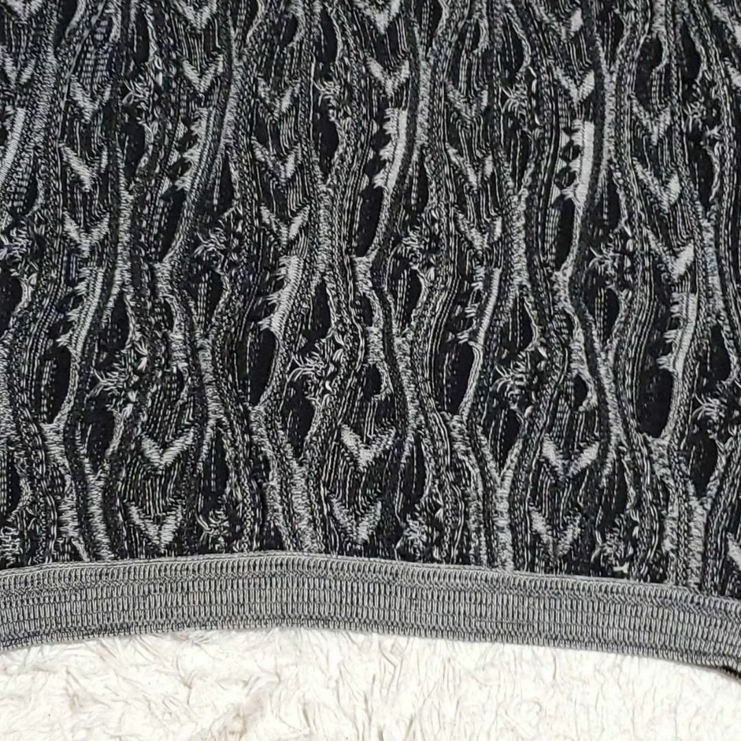 COOGI(クージー)の美品 3XL クージー 3Dニット ウール セーター グレー マルチパターン メンズのトップス(ニット/セーター)の商品写真