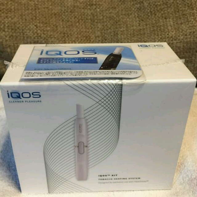 iQOS アイコス☆新品未開封☆ホワイト メンズのファッション小物(タバコグッズ)の商品写真