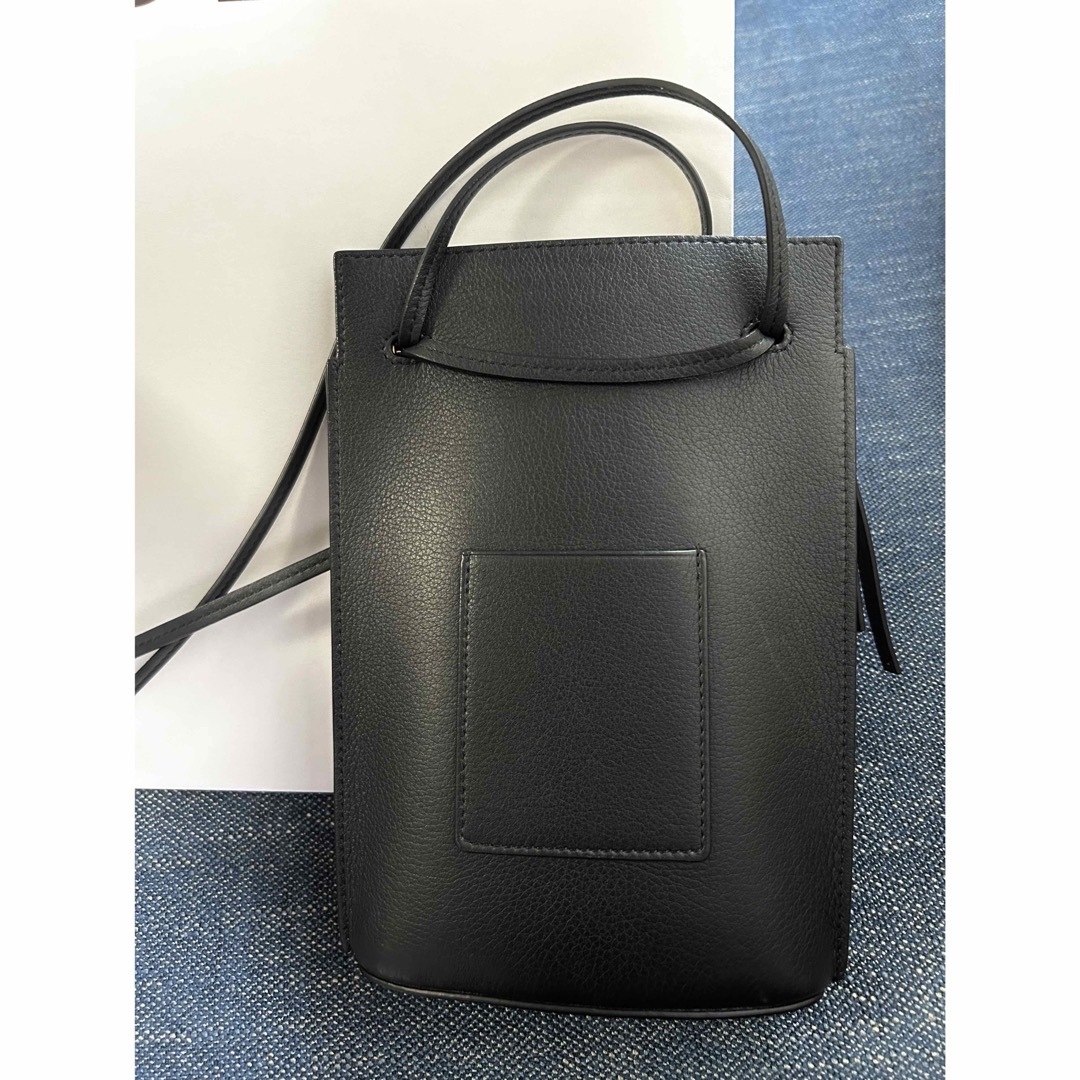 LOEWE(ロエベ)のロエベ ダイスポケット ブラック レディースのバッグ(ショルダーバッグ)の商品写真