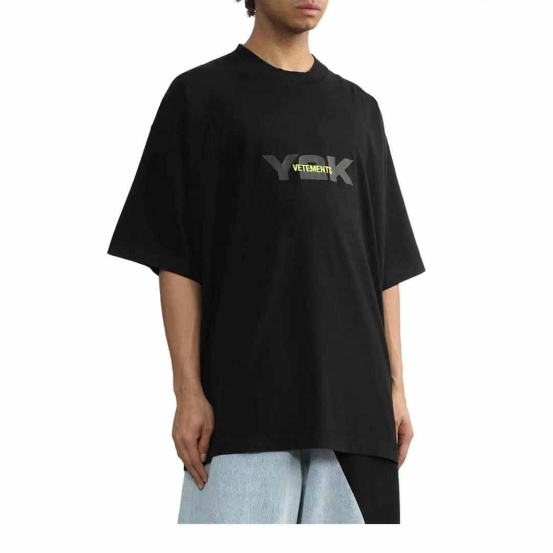 VETEMENTS(ヴェトモン)の人気VETEMENTS  Tシャツ メンズのトップス(Tシャツ/カットソー(半袖/袖なし))の商品写真