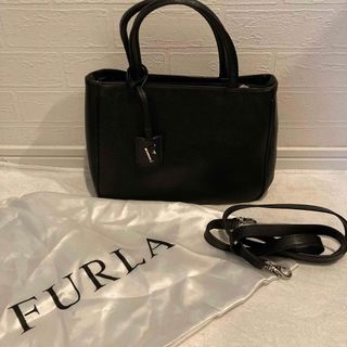 フルラ(Furla)の美品　FURLA 黒　レザー　2way ハンドバッグ (ショルダーバッグ)