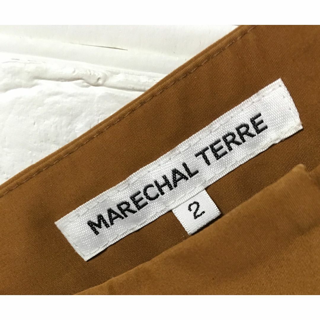 MARECHAL TERRE(マルシャルテル)のレディース、Mサイズ、ブラウンカジュアルパンツ レディースのパンツ(カジュアルパンツ)の商品写真