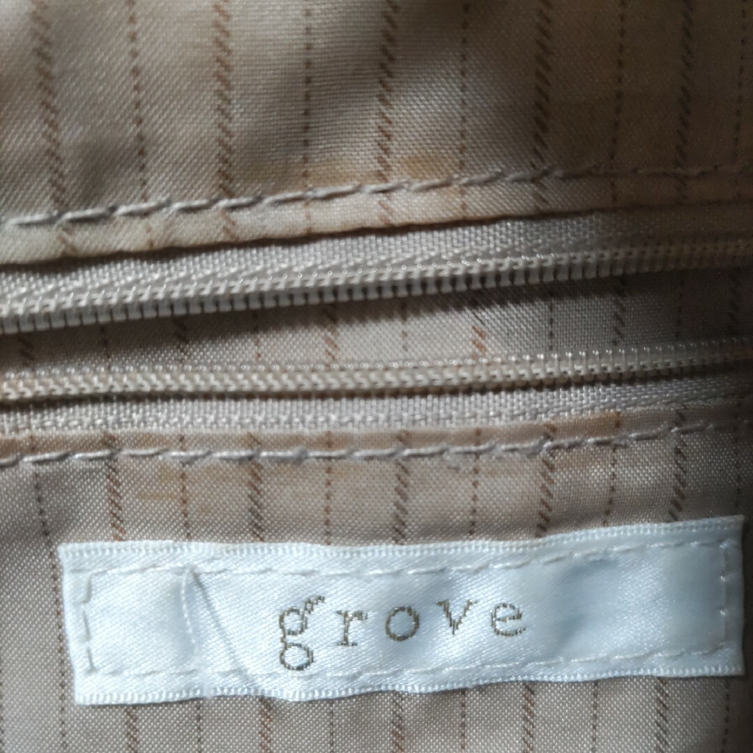 grove(グローブ)のgroveショルダーバック レディースのバッグ(ショルダーバッグ)の商品写真