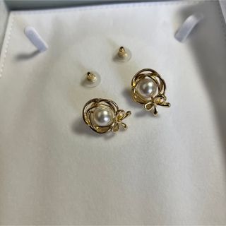 【残りわずか】両耳　ピアス　銀　パール　真珠　レディース　プレゼント(ピアス(両耳用))