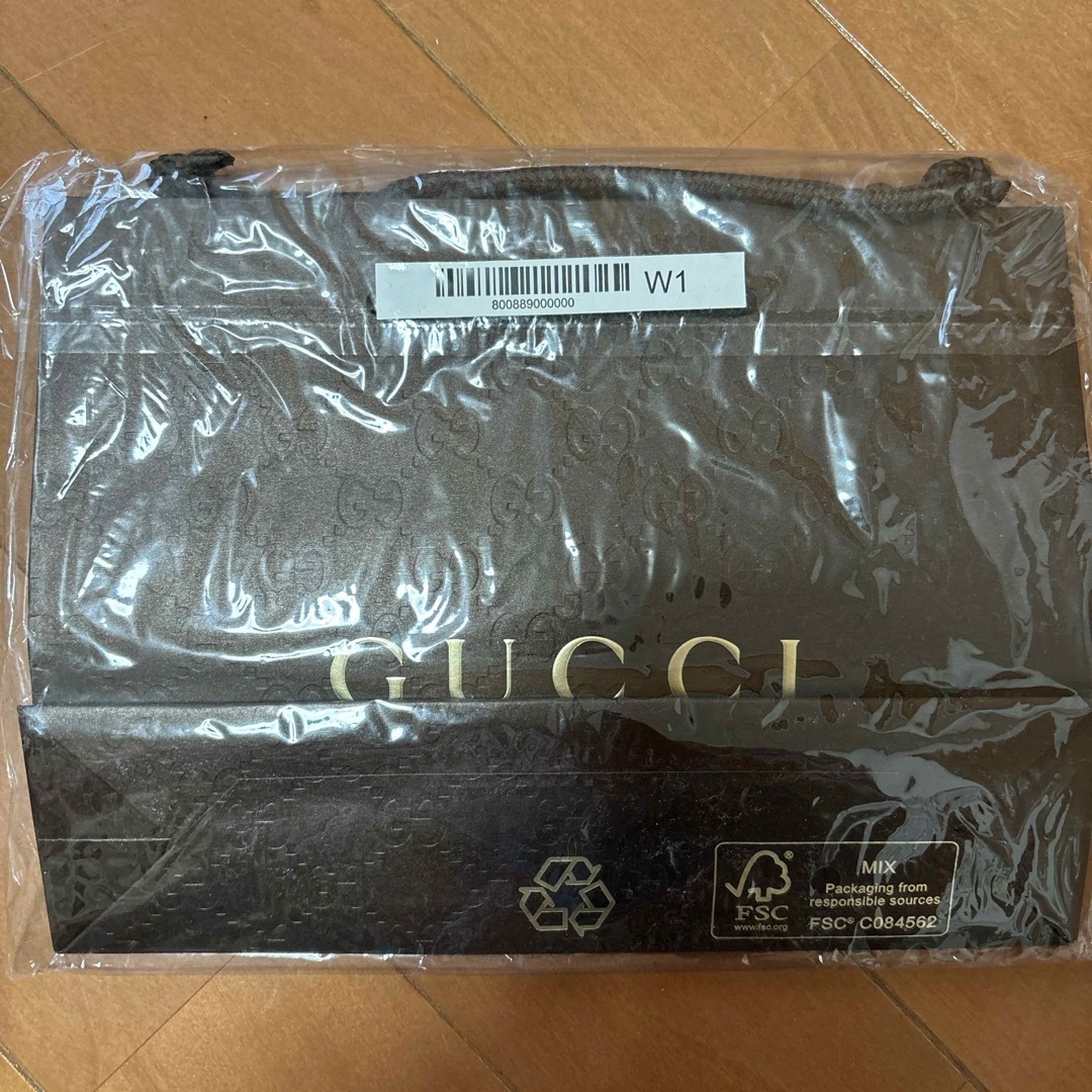 Gucci(グッチ)のGucci 紙袋 レディースのバッグ(ショップ袋)の商品写真