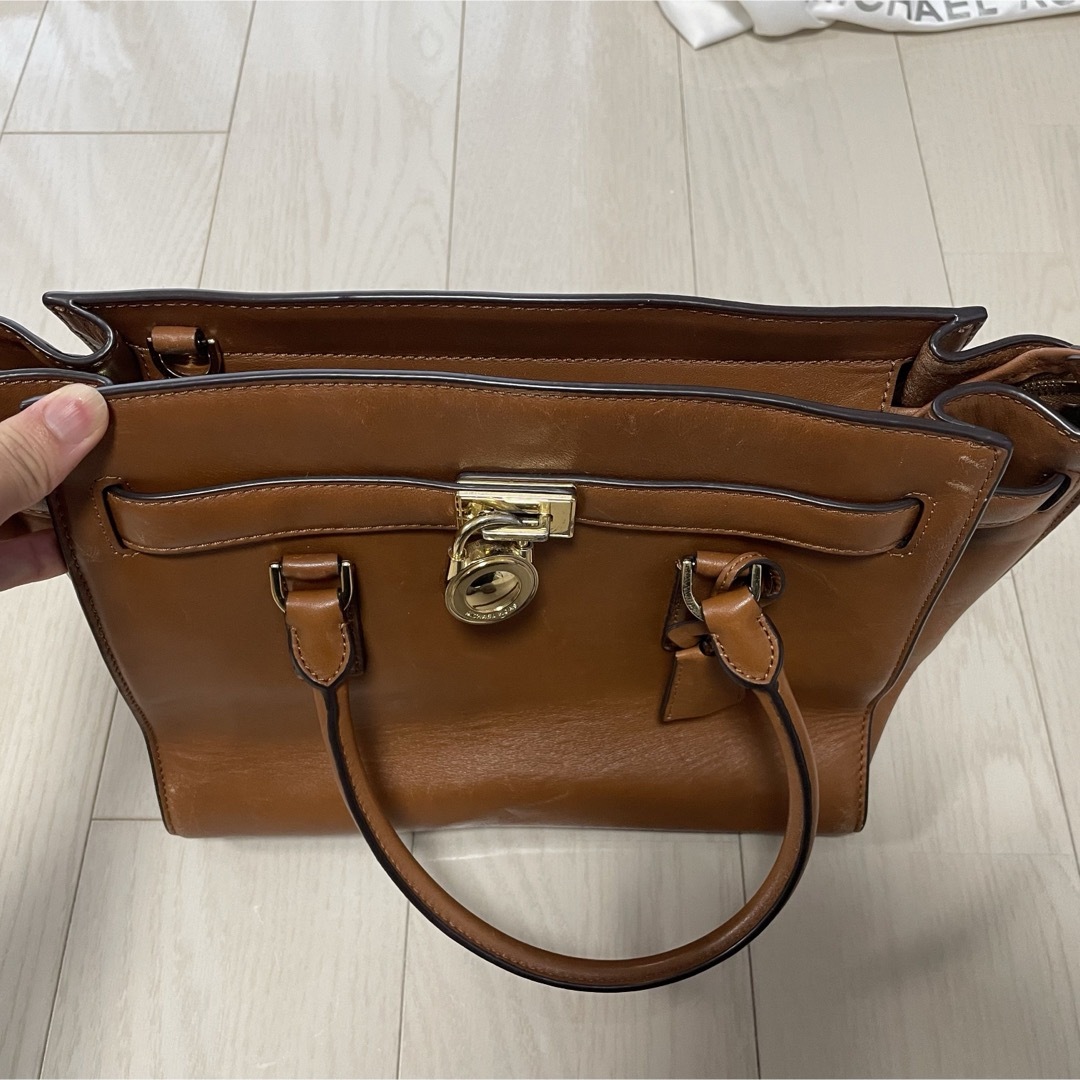 Michael Kors(マイケルコース)のMichael Kors マイケルコース　ハンドバック　ブラウン レディースのバッグ(ハンドバッグ)の商品写真
