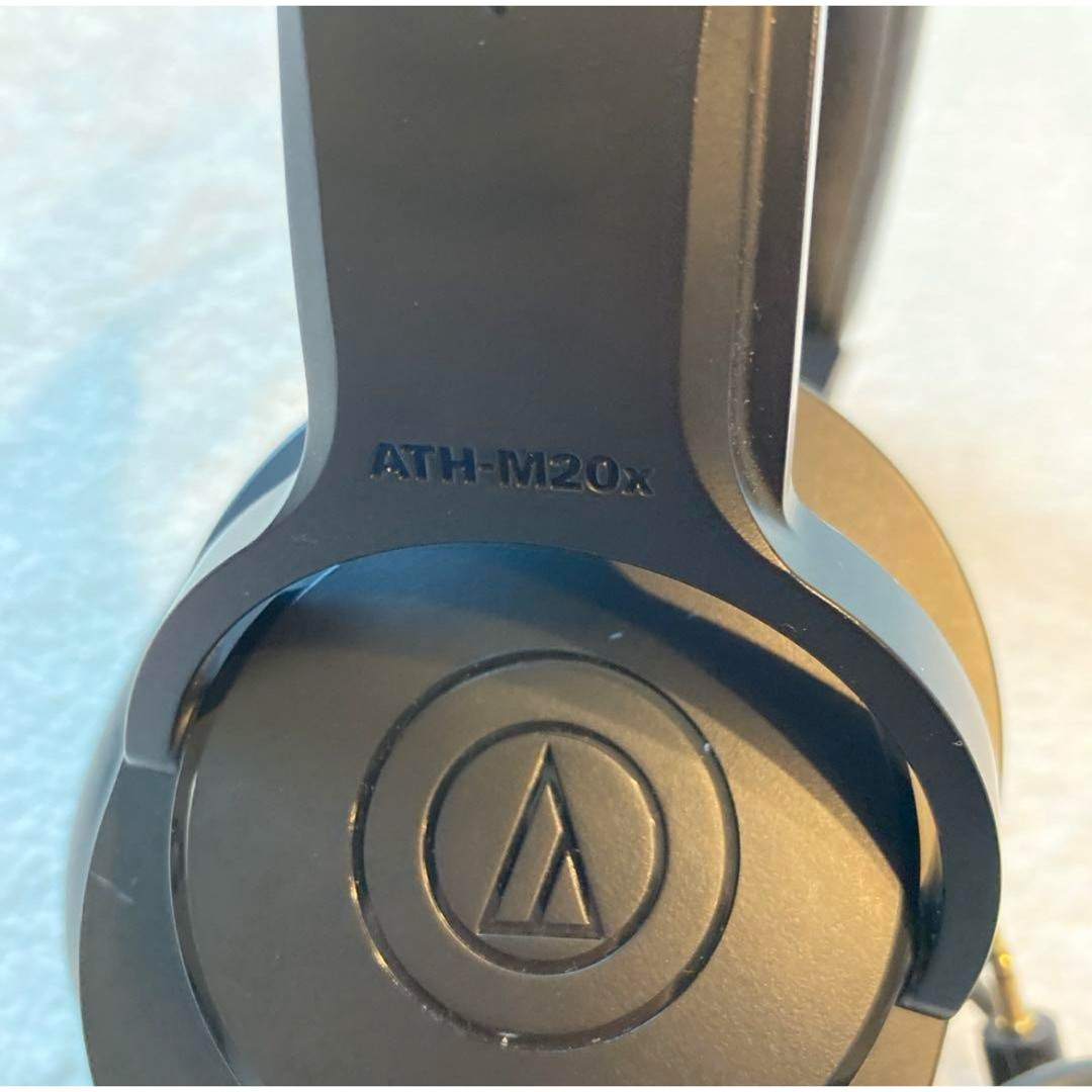 audio-technica(オーディオテクニカ)のaudio-technica ATH-M20xオーディオテクニカ スマホ/家電/カメラのオーディオ機器(ヘッドフォン/イヤフォン)の商品写真