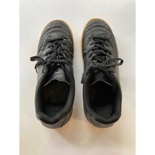 ミズノ(MIZUNO)のサッカーフットサルシューズ　23.5cm(シューズ)