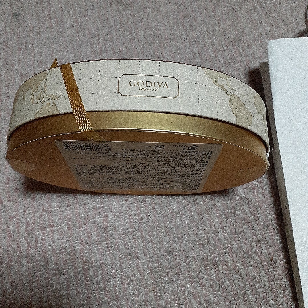 GODIVA(ゴディバ)のGODIVAカカオジャーニー6粒 食品/飲料/酒の食品(菓子/デザート)の商品写真