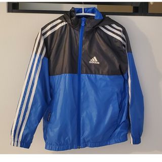 アディダス(adidas)のadidas ナイロンフードジャケット　サイズ130(ジャケット/上着)