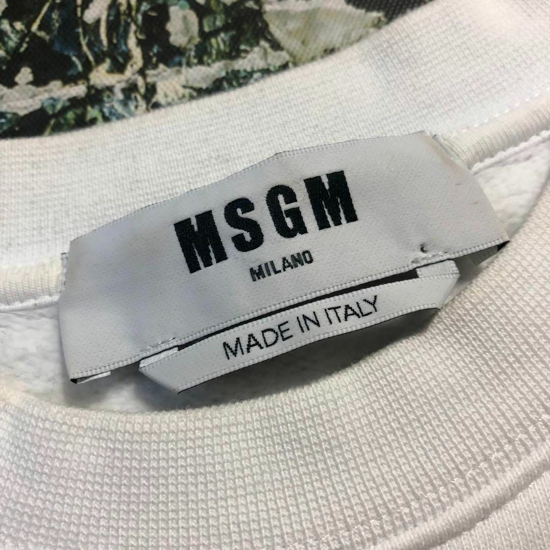 MSGM(エムエスジイエム)の【美品】エムエスジーエム-MSGM-フラワーロゴプリントトレーナー メンズのトップス(スウェット)の商品写真