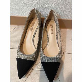 STACCATO - STACCATO スタッカート ラインストーンパンプス 24.5cmの STACCATO - STACCATO スタッカート ラインストーンパンプス 24.5cmの