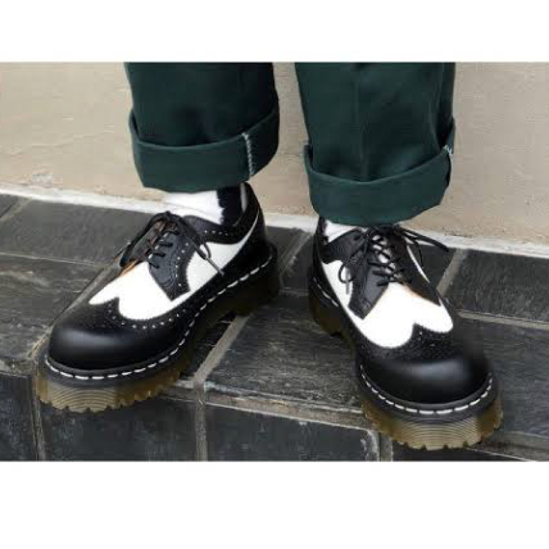 Dr.Martens(ドクターマーチン)のDr.martens ウィングチップ　28cm メンズの靴/シューズ(ブーツ)の商品写真