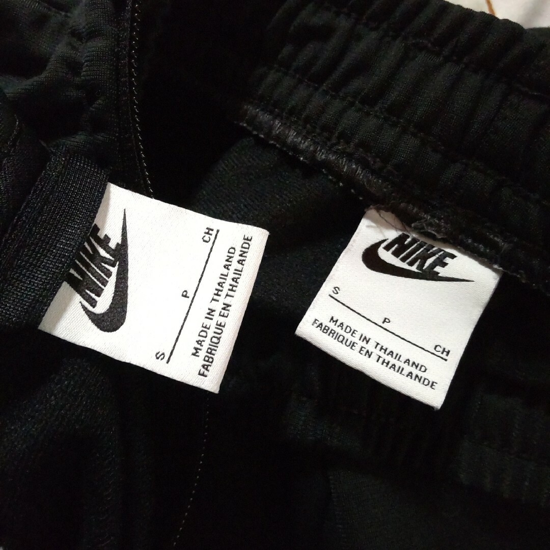 NIKE(ナイキ)のNIKE ジャージセット140cm キッズ/ベビー/マタニティのキッズ服女の子用(90cm~)(その他)の商品写真