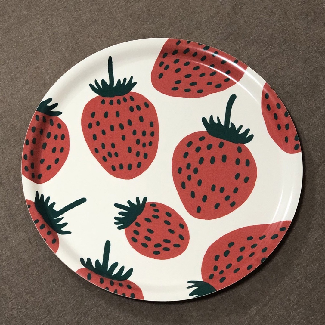 marimekko - Mansikka(マンシッカ)マリメッコ・いちご柄トレイ marimekko - Mansikka(マンシッカ)マリメッコ・いちご柄トレイ