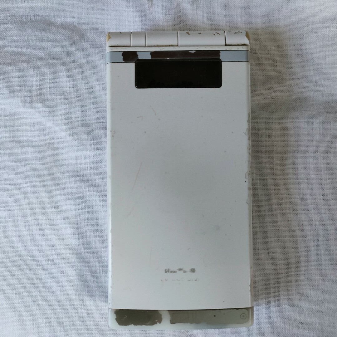 京セラ(キョウセラ)の【中古】Willcom　PHS　京セラ　WX330K　ガラケー スマホ/家電/カメラのスマートフォン/携帯電話(PHS本体)の商品写真