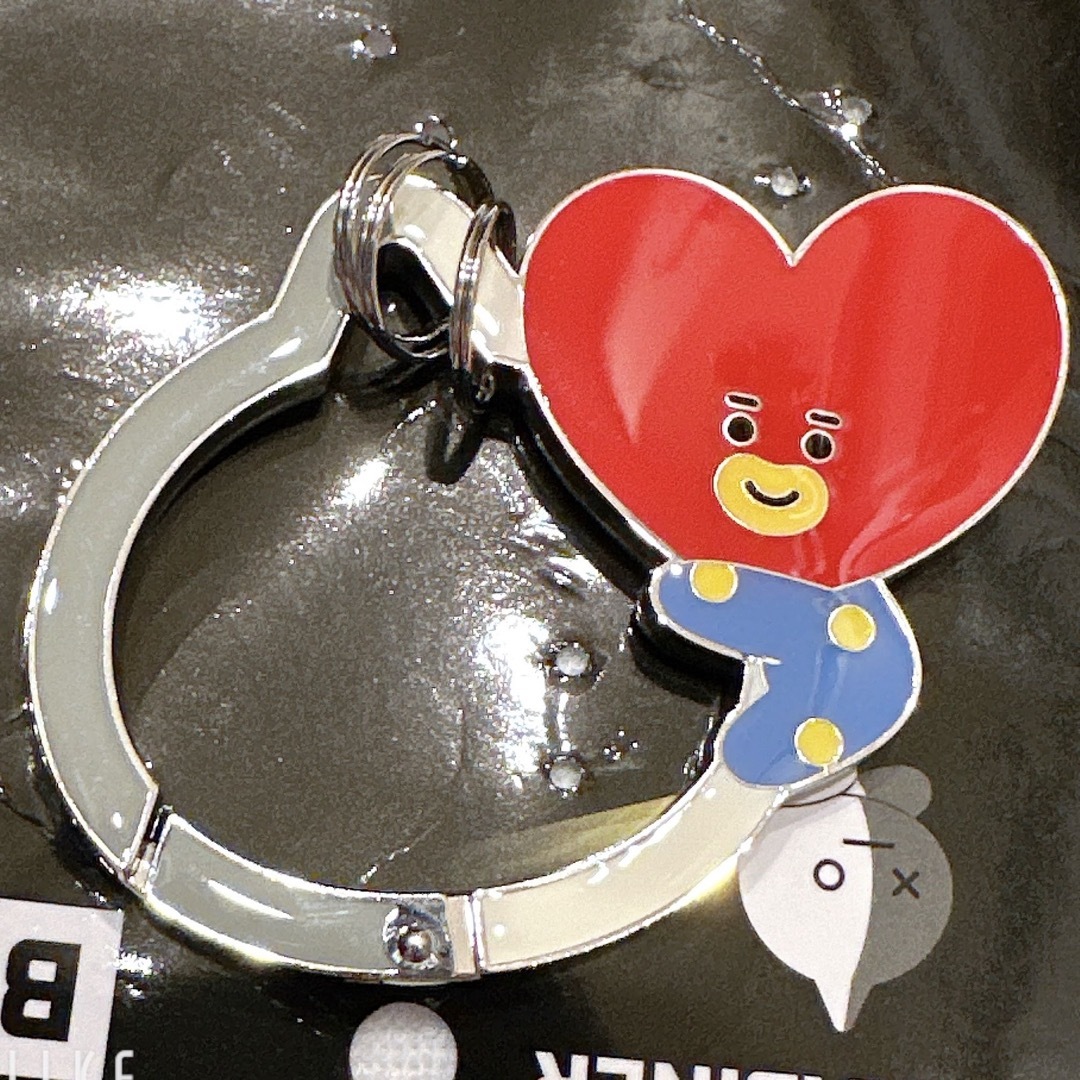 BT21 TATA セット エンタメ/ホビーのタレントグッズ(アイドルグッズ)の商品写真