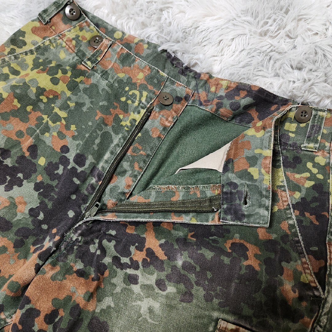 MILITARY(ミリタリー)のVintage ドイツ軍 迷彩柄 カモフラ カーゴパンツ ハーフパンツ ショート メンズのパンツ(ショートパンツ)の商品写真