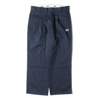 ウィンダンシー(WIND AND SEA)のWIND AND SEA ウィンダンシー パンツ サイズ:L 20SS Dickies ディッキーズ 2タック ワイド テーパード チノパンツ 2TUCK TROUSERS ネイビー 紺 ボトムス ズボン コラボ【メンズ】【中古】(チノパン)