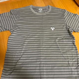 UNIQLO - ユニクロ　kaws Tシャツ　グレー　ボーダー　半袖