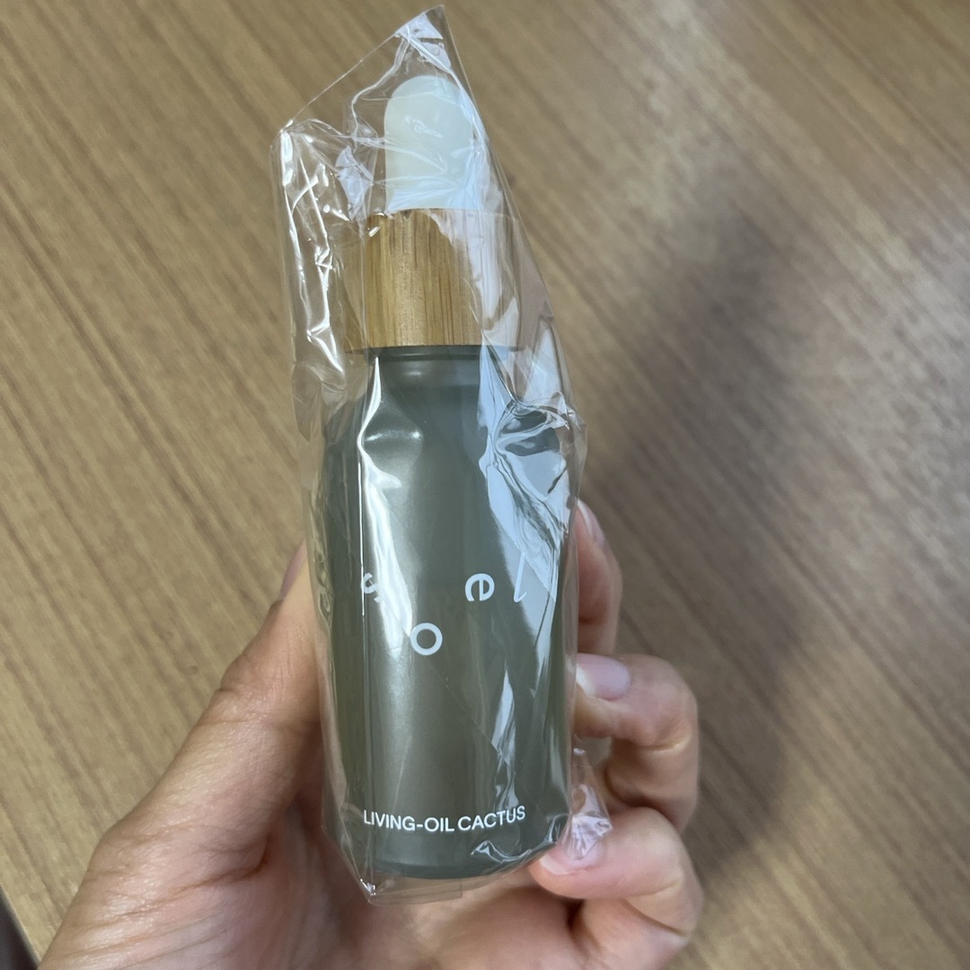 Cosme Kitchen(コスメキッチン)のsoel  ウチワサボテンオイル　30ml コスメ/美容のヘアケア/スタイリング(オイル/美容液)の商品写真