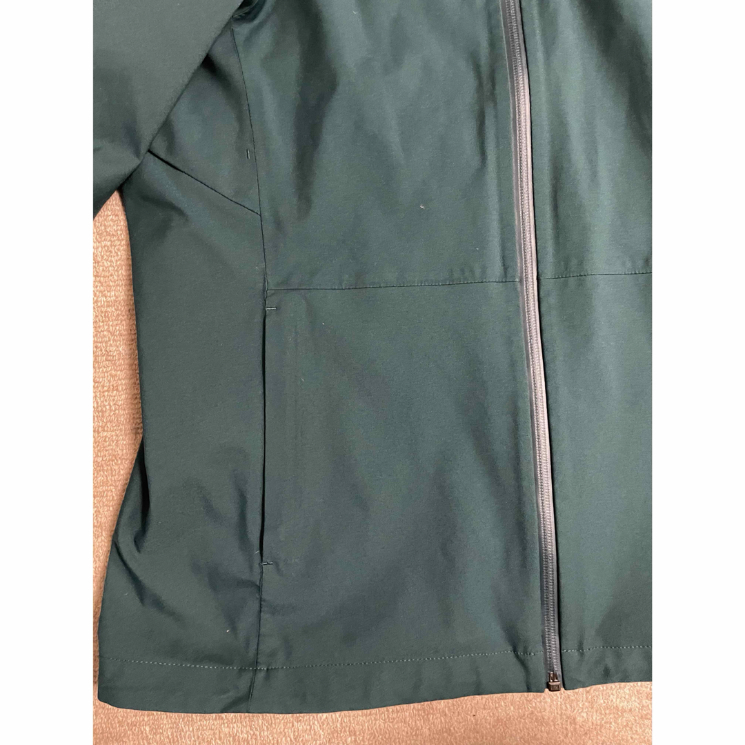 UNIQLO(ユニクロ)のUNIQLO プロックテックパーカー　色:グリーン レディースのジャケット/アウター(その他)の商品写真