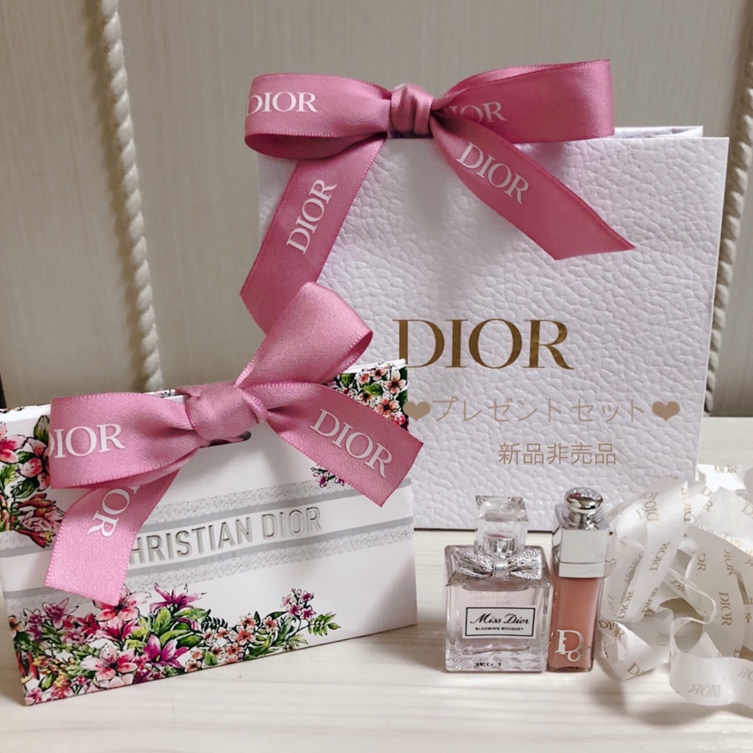 Christian Dior(クリスチャンディオール)の★新品非売品★Dior ミスディオール マキシマイザー ミニ プレゼントセット コスメ/美容のベースメイク/化粧品(リップグロス)の商品写真