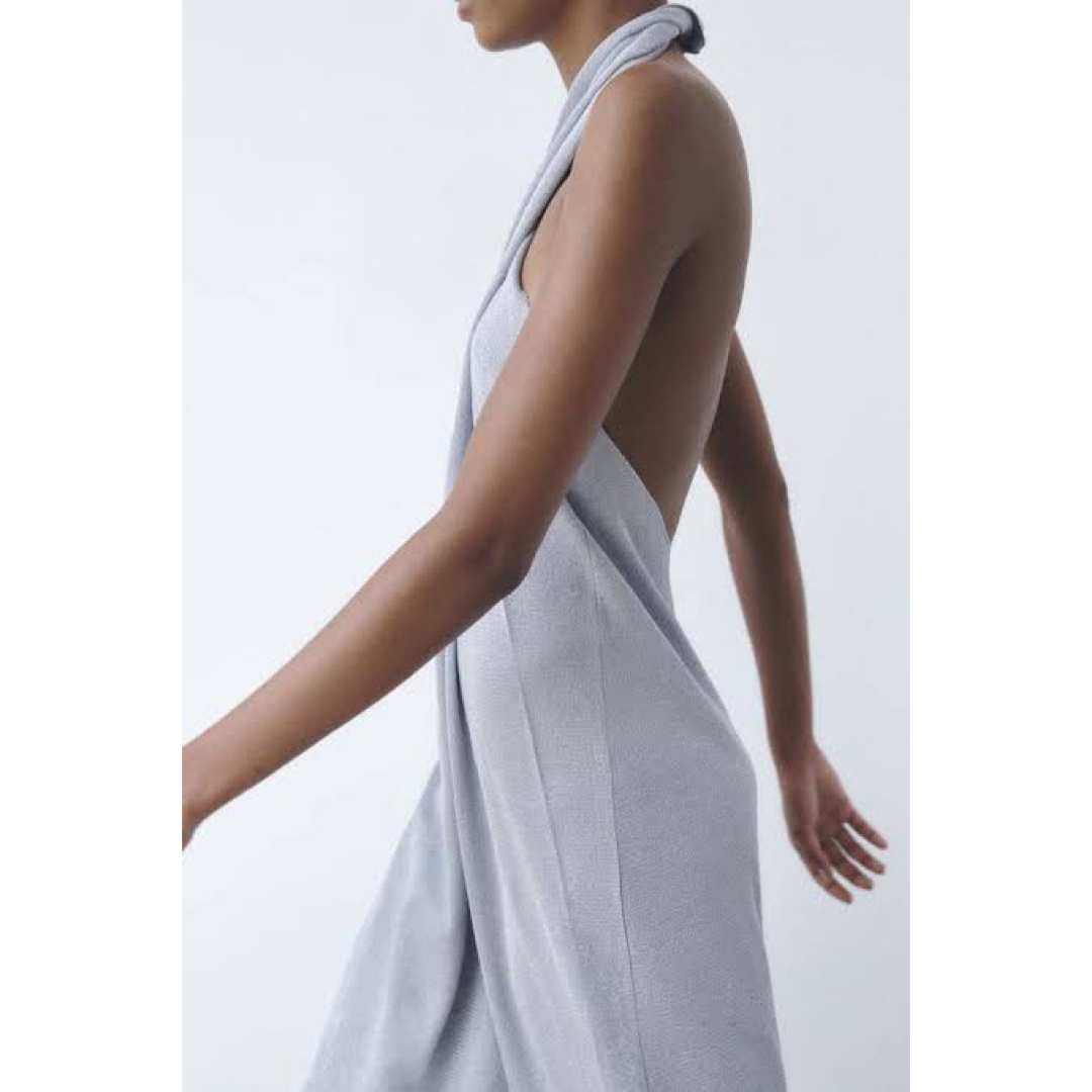 ZARA - Zara) 未使用 メタリック生地のホルターネックドレス ZARA - Zara) 未使用 メタリック生地のホルターネックドレス
