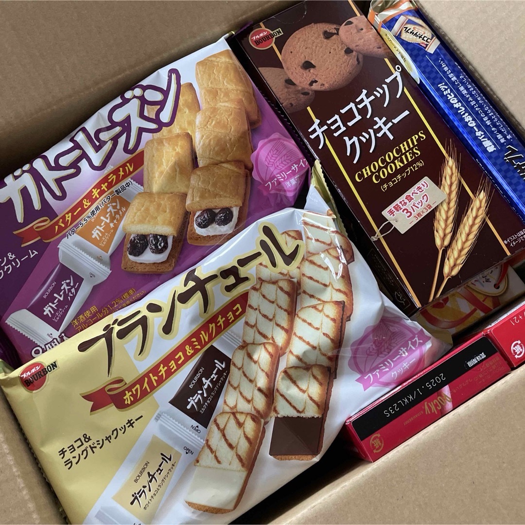 森永製菓(モリナガセイカ)のお菓子詰め合わせ　チョコパイ 食品/飲料/酒の食品(菓子/デザート)の商品写真