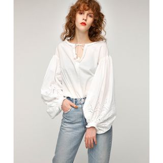 マウジー(moussy)のmoussy マウジー レーススリーブブラウス(シャツ/ブラウス(長袖/七分))