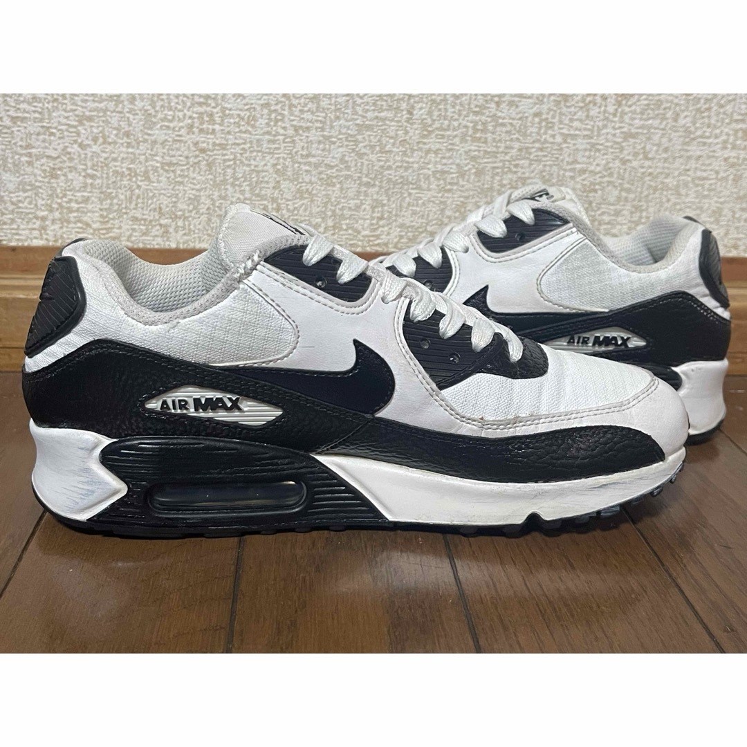 NIKE(ナイキ)のNIKE WMNS AIR MAX 90 "WHITE BLACK"24.0cm レディースの靴/シューズ(スニーカー)の商品写真