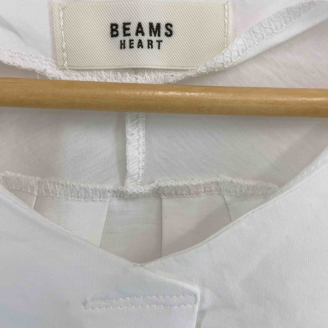 BEAMS(ビームス)のBEAMS HEART ビームスハート レディース 半袖シャツ/ブラウス ホワイト Vネック コットン 無地 レディースのトップス(シャツ/ブラウス(半袖/袖なし))の商品写真