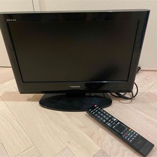 トウシバ(東芝)の【美品】東芝テレビ19インチ　REGZA（リモコン付）(テレビ)