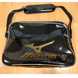 ミズノ(MIZUNO)の【4月21日値下げしました】ミズノ　エナメルスポーツバッグ(その他)