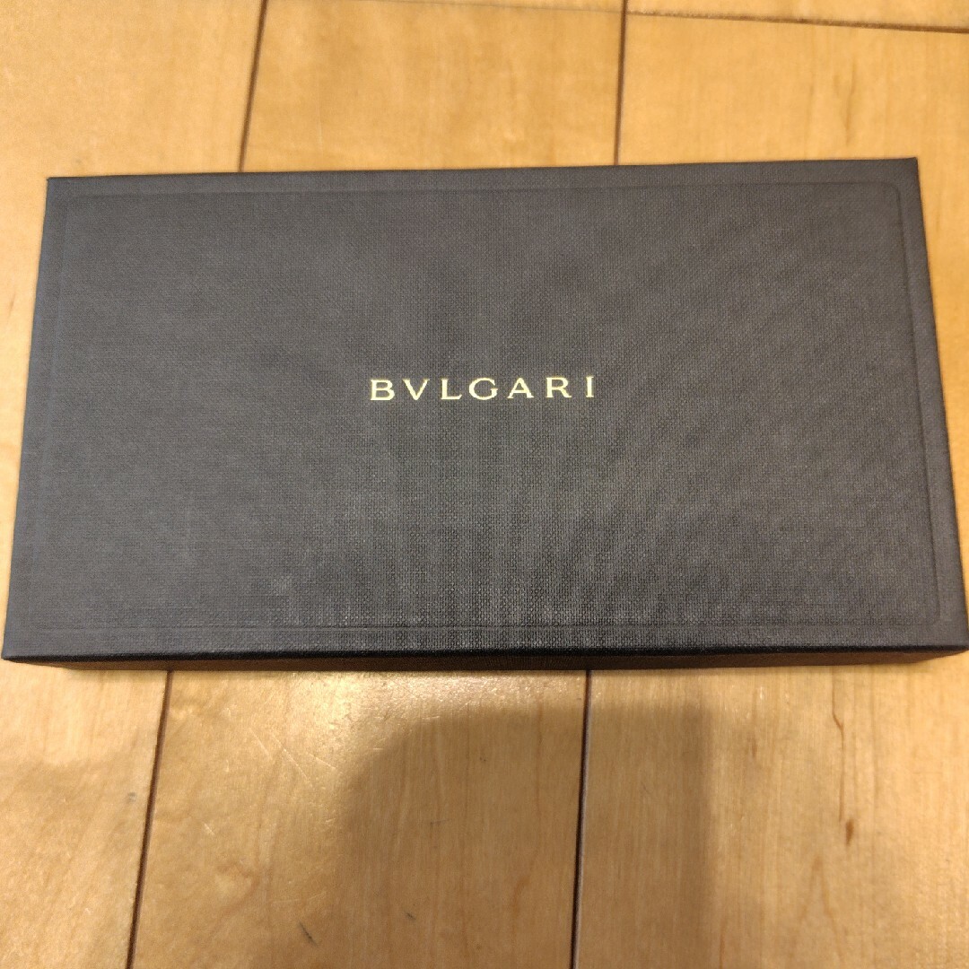 BVLGARI(ブルガリ)の【中古】ブルガリ　長財布　箱付き レディースのファッション小物(財布)の商品写真