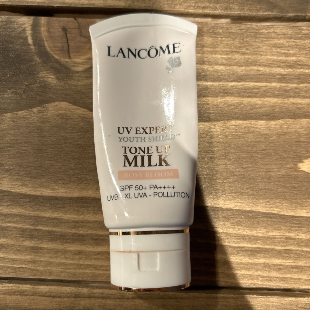 LANCOME(ランコム)のランコム　LANCÔME UVエクスペール　トーンアップローズ　日焼け止め用乳液 コスメ/美容のベースメイク/化粧品(化粧下地)の商品写真