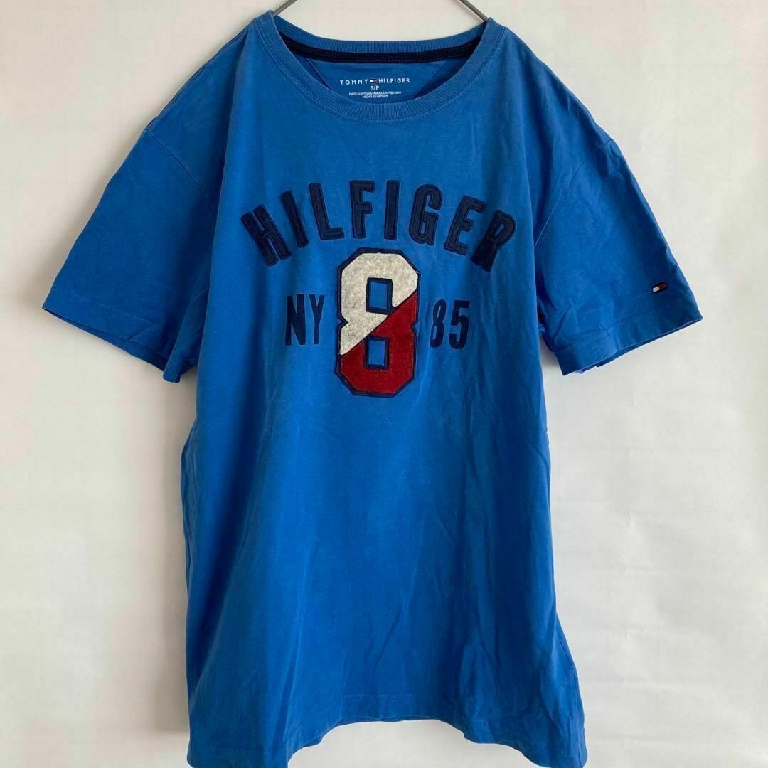 TOMMY HILFIGER(トミーヒルフィガー)のTOMMYHILFIGER Tシャツ　Mサイズくらい メンズのトップス(Tシャツ/カットソー(半袖/袖なし))の商品写真